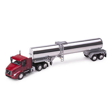 Picture of Volvo VNR 300 with Chrome Tanker 1:87 Scale